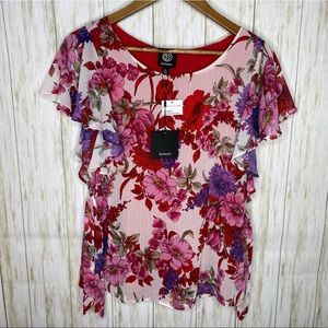 🍋 Bobeau Red, pink floral flutter sleeve top